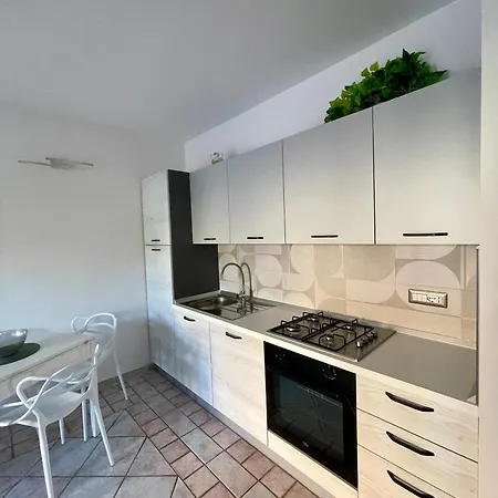 בית נופש Casa Fralia אולביה